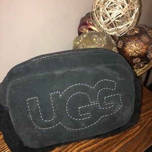 UGG Crossbody